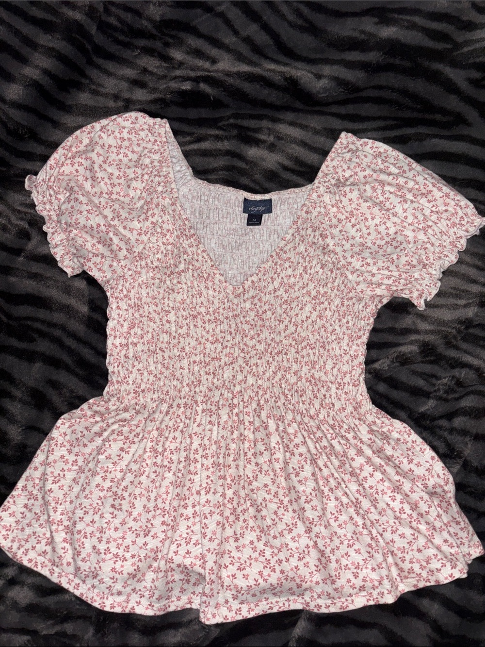Buckle Pink Floral Smocked Peplum Top